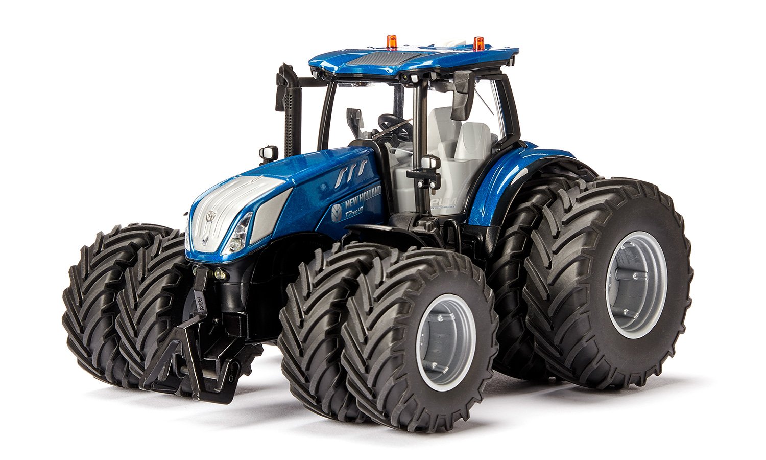 New Holland T7.315 mit Doppelbereifung und Bluetooth App-Steuerung